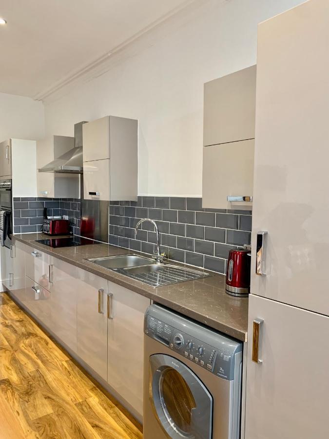 Lytham St Annes, A Spacious, High End, One Bedroomed Apartment 5 Exterior foto